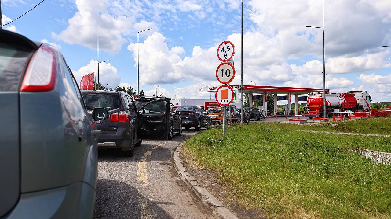Названы сроки решения вопроса с бензином в одном регионе России