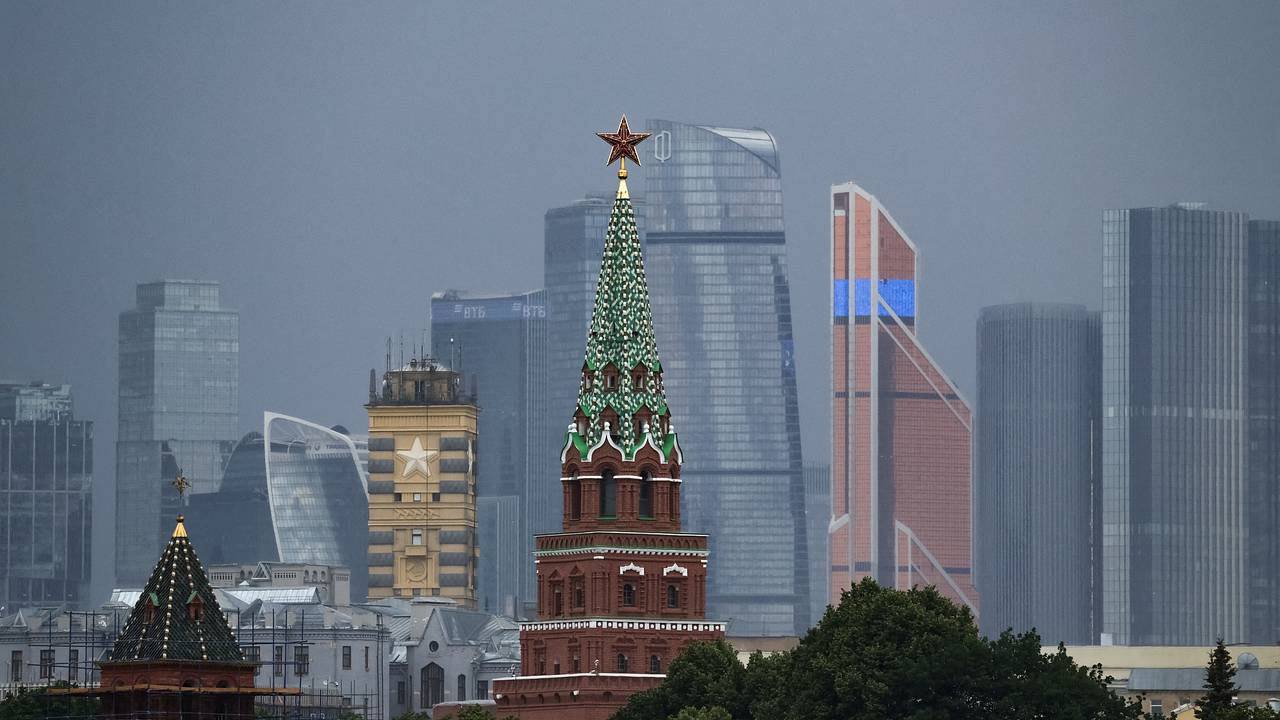Путин рассказал о попытках избавиться от России