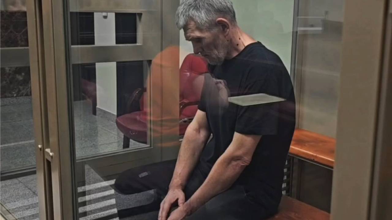 Расправившийся с женщиной-дюймовочкой россиянин сделал заявление в суде Расправившийся с женщиной-дюймовочкой россиянин сделал заявление в суде