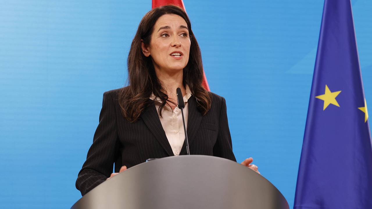 Глава МИД страны ЕС пригрозила Украине Глава МИД страны ЕС пригрозила Украине