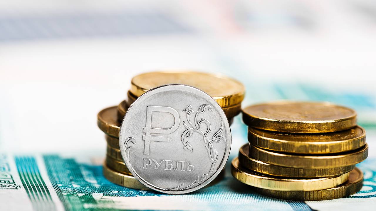 Предсказано будущее курса рубля в июле