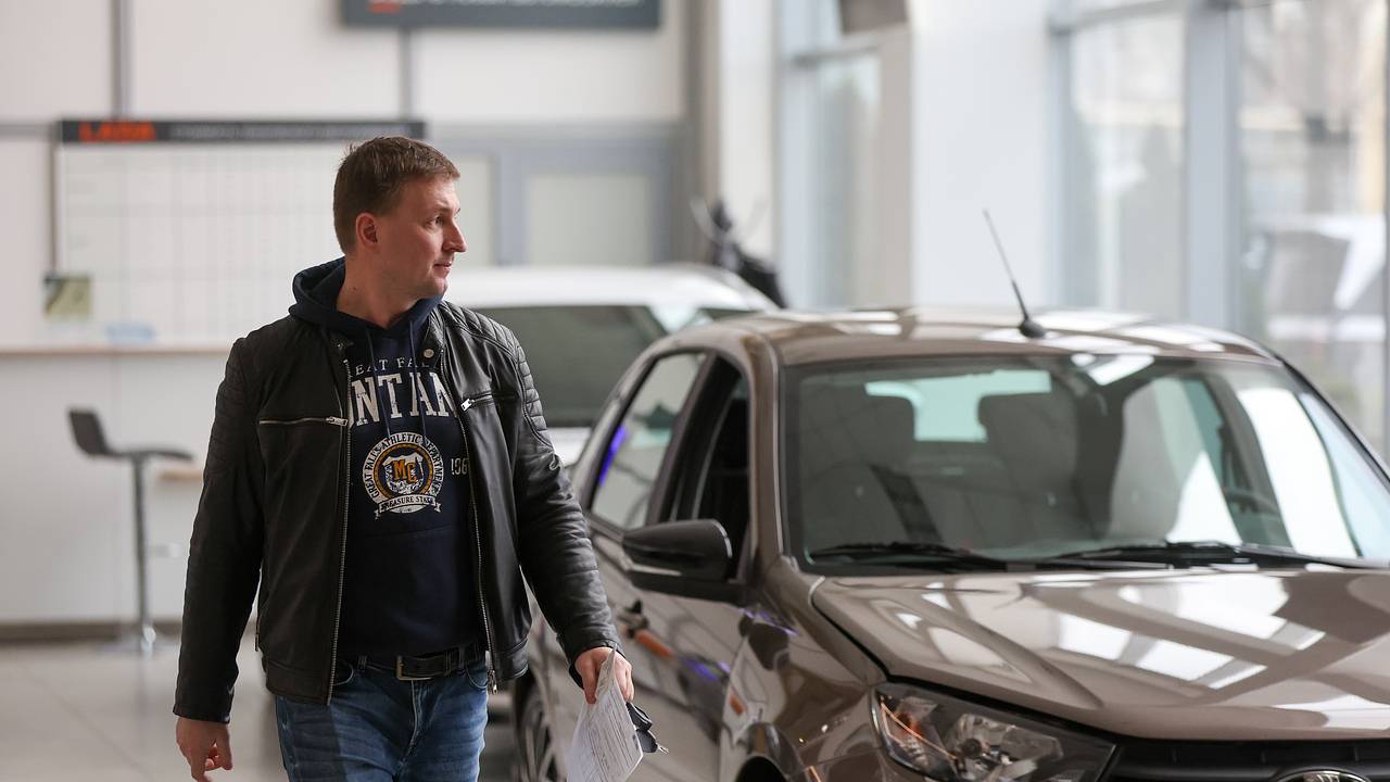 Россияне бросились за автокредитами