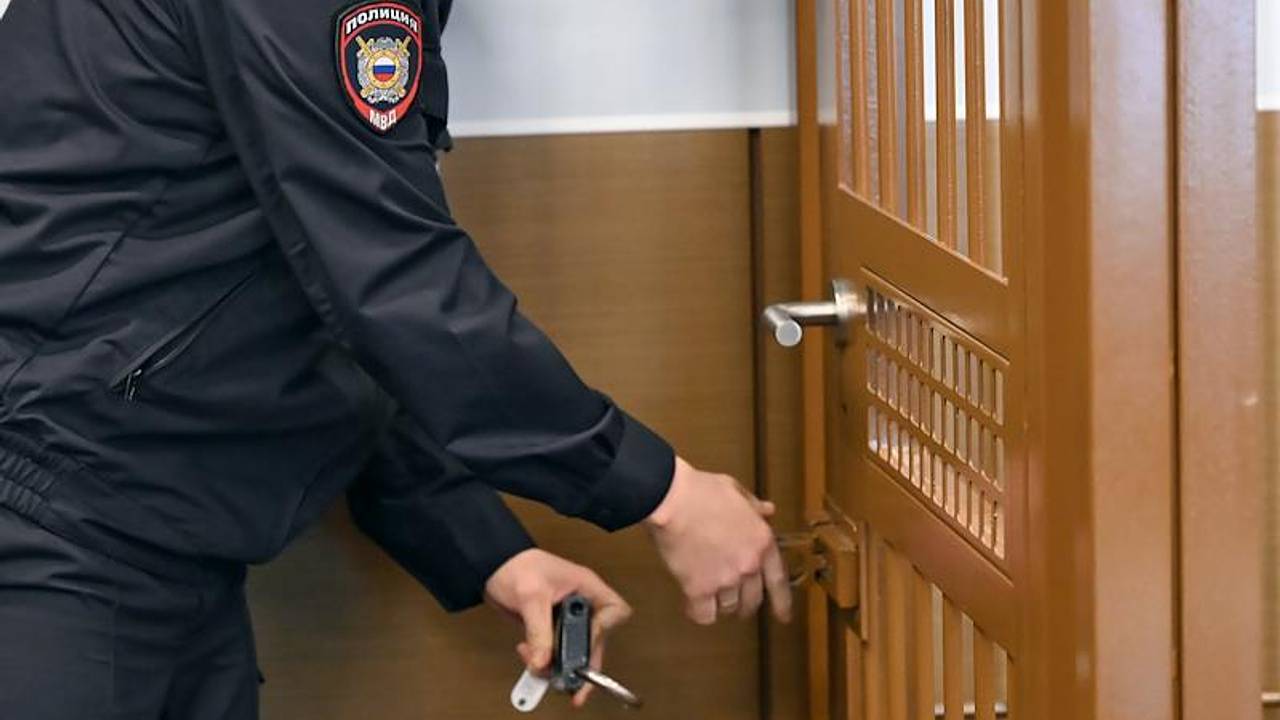 Россиянин четверть века проведет в колонии после госизмены