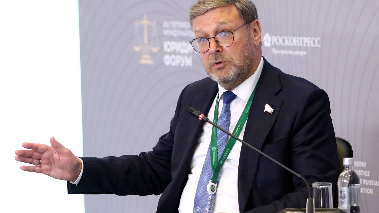 Косачев высказался об изменении риторики США относительно Украины Косачев высказался об изменении риторики США относительно Украины