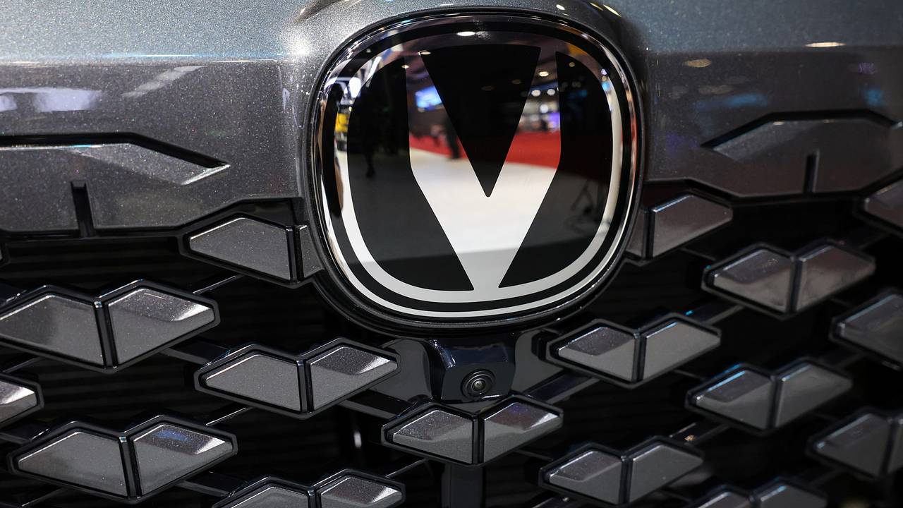 Китайский Changan рекордно снизил цену на свой кроссовер в России