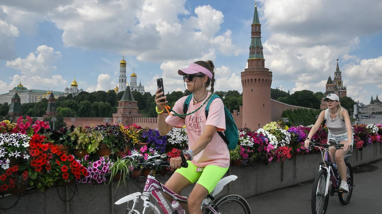 Москвичам пообещали похолодание до 18 градусов
