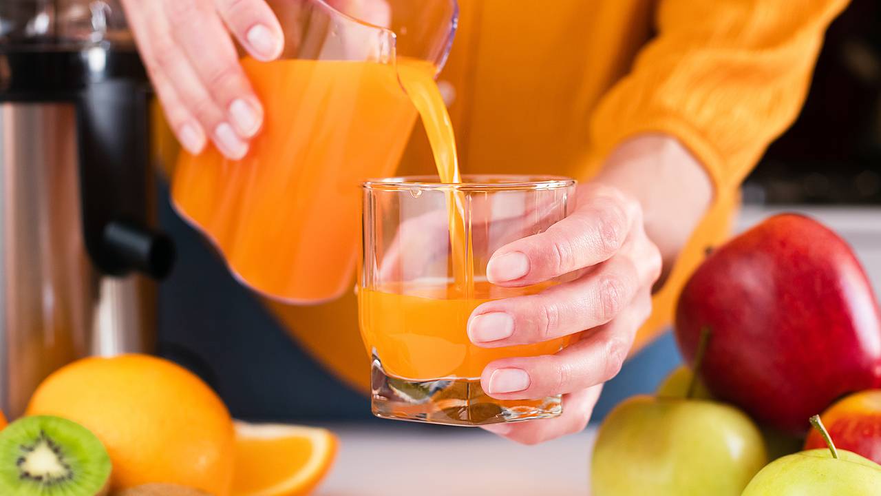 Названы разрушающие печень продукты и напитки