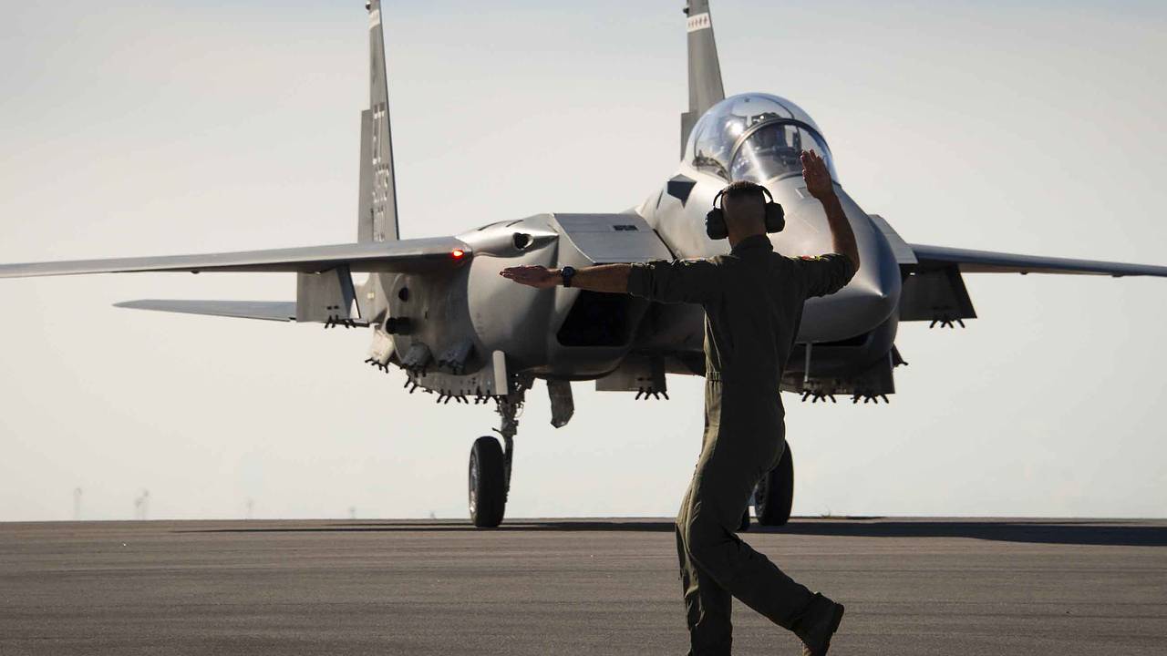 F-15EX стал ведомым для MQ-28