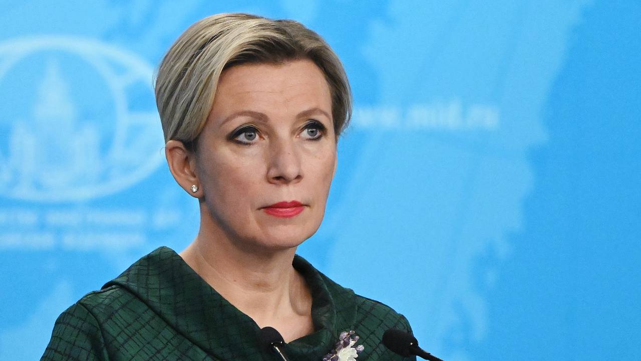 Захарова заявила о готовности России добить неонацистскую гадину