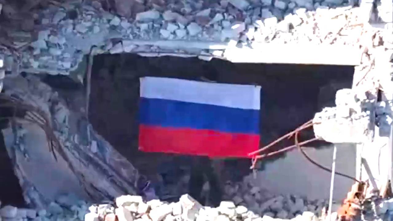 ВС России возвели флаги на всех ключевых точках при освобождении Константиновки