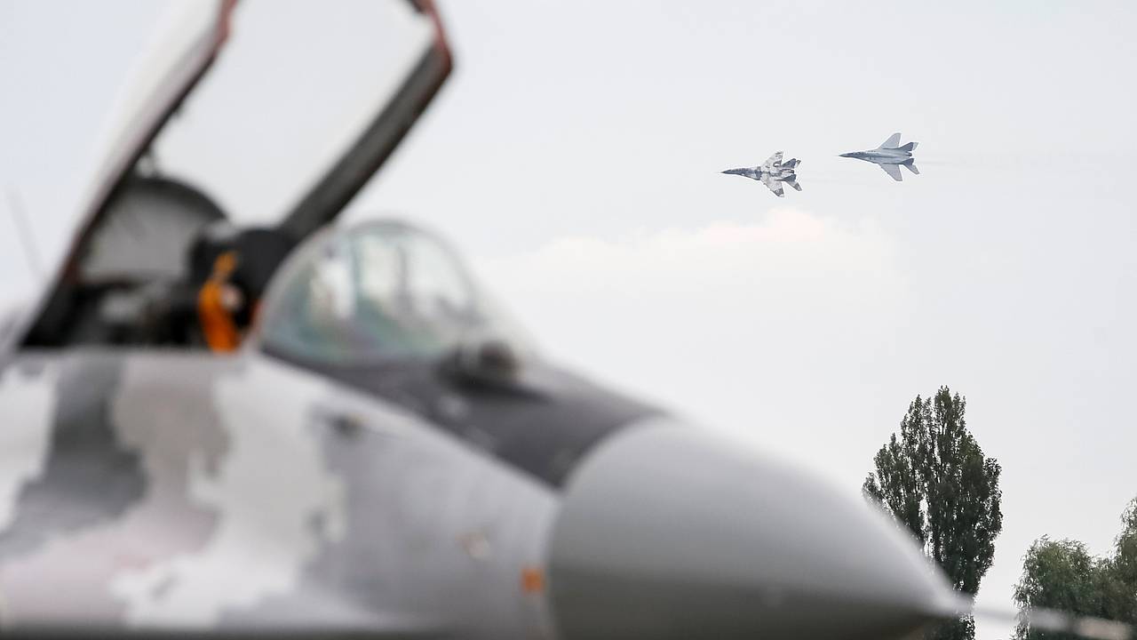 ВС России ударили по военным аэродромам на Украине