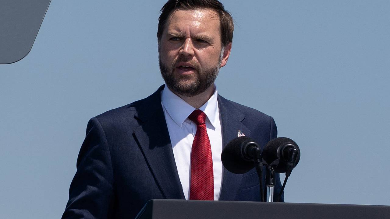 В США назвали предпочтительного для Трампа преемника на посту президента США