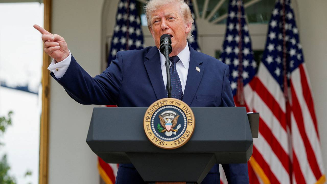 Трамп приедет на саммит НАТО ради друга