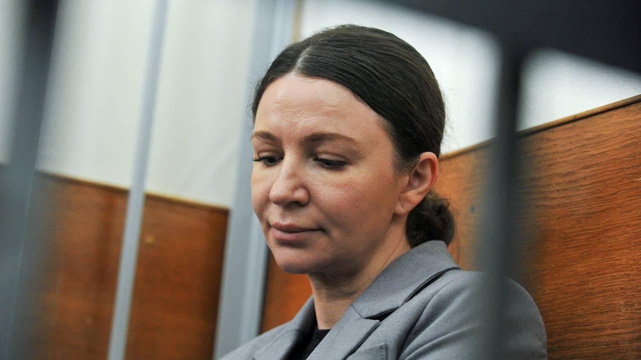 Юрист рассказал о расходах «королевы марафонов» в колонии