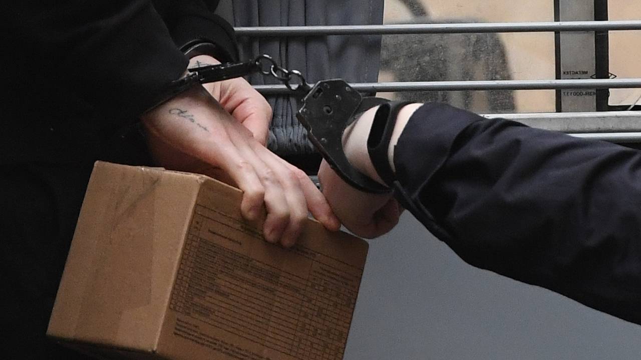 Российский боец ММА попал на допрос после сообщения жены