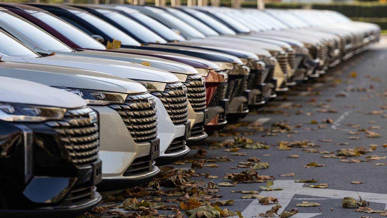 Россияне стали чаще покупать подержанные автомобили
