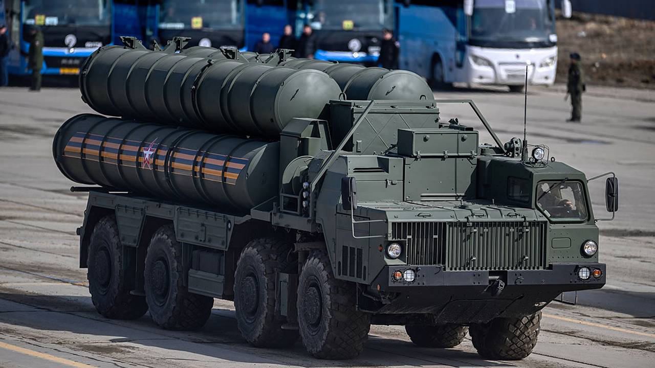 В Турции ответили на слухи о передаче российских ЗРК третьей стране