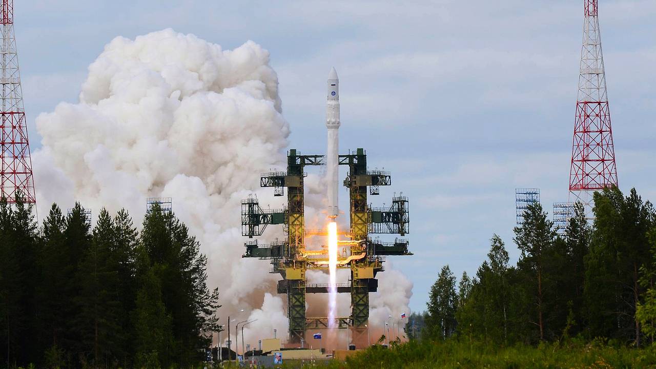 «Роскосмос» вспомнил первый полет «Ангары»