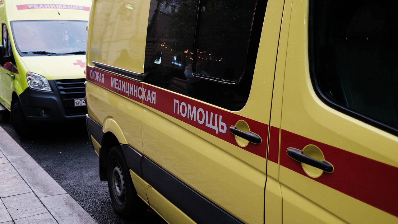 Власти сообщили о пострадавших после атаки ВСУ на один из крупнейших НПЗ юга России