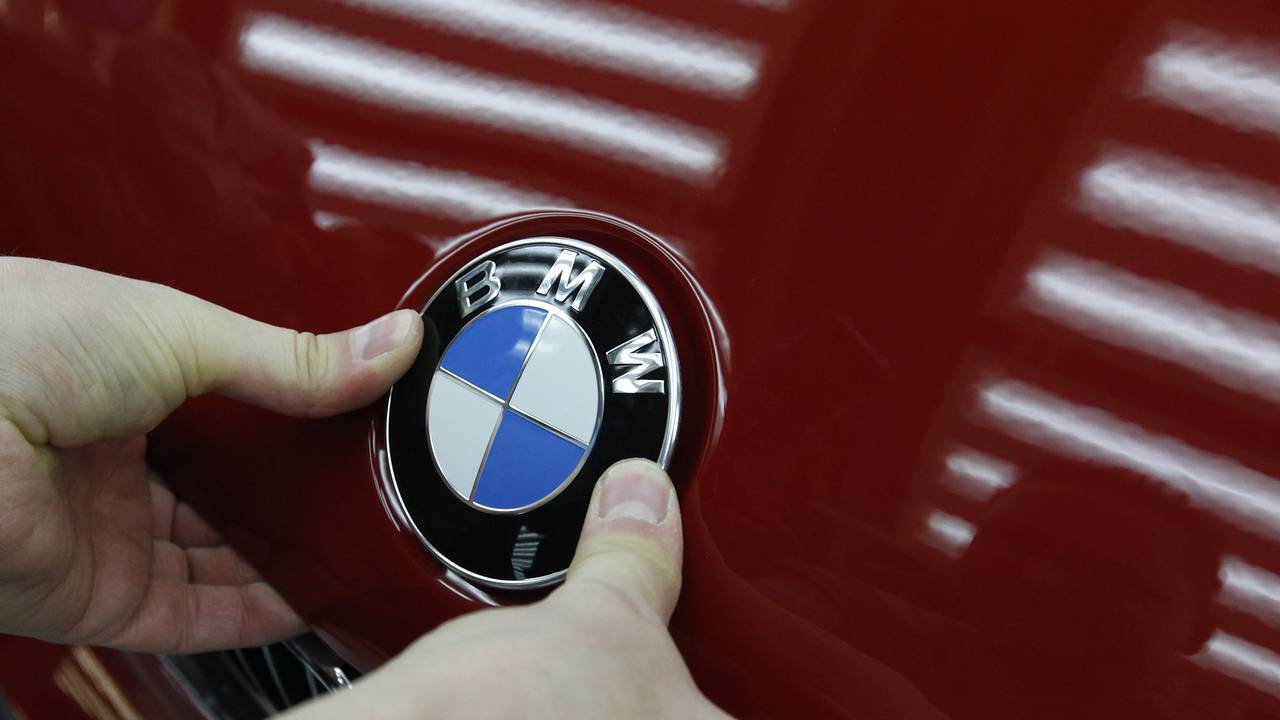 Ушедший из России автогигант отзовет почти 30 тысяч машин Ушедший из России автогигант отзовет почти 30 тысяч машин