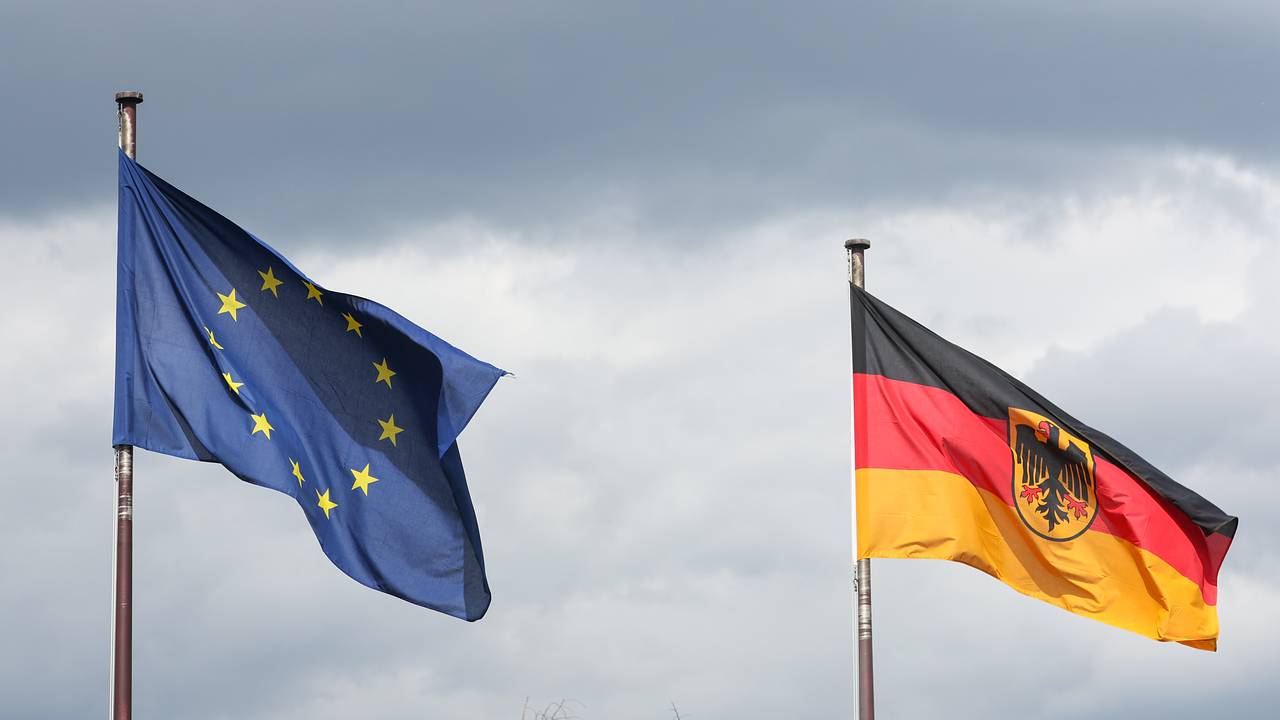 В Германии захотели надавить на Калининград и Крым