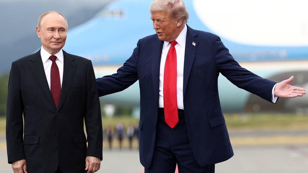 Встречу Путина и Трампа увековечат в живописи