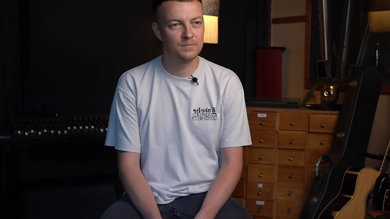 Работавший на ТНТ комик рассказал о сожалениях из-за отъезда из России