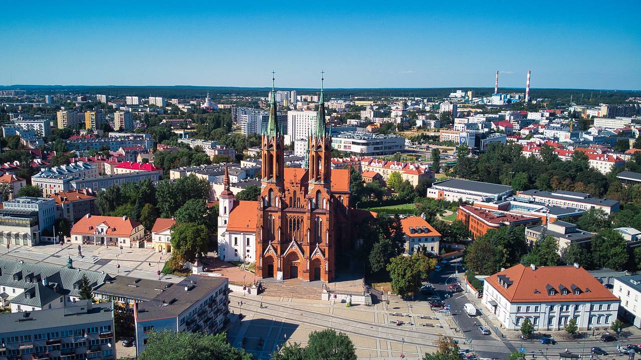 Киев отреагировал на нападение украинцев на супружескую пару в Польше Киев отреагировал на нападение украинцев на супружескую пару в Польше