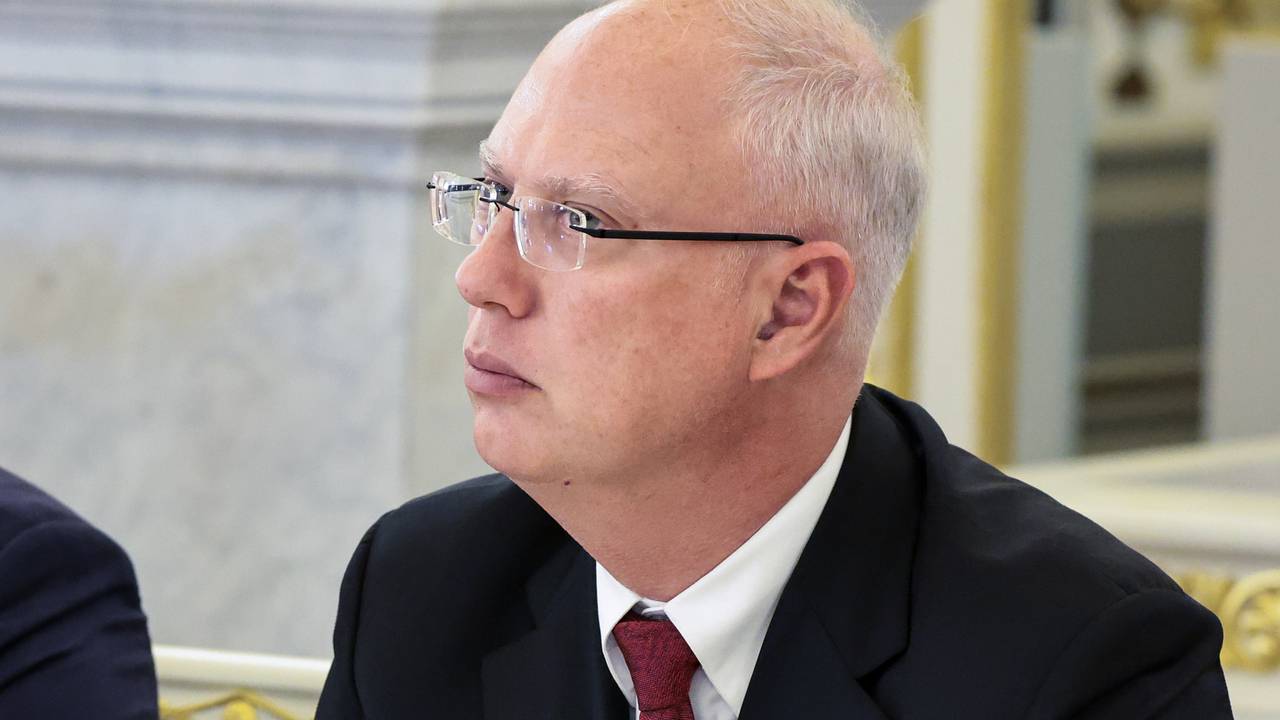 Дмитриев назвал основу конфликта на Украине Дмитриев назвал основу конфликта на Украине