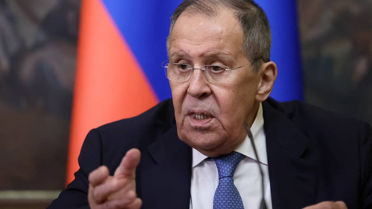 Лавров «сверил часы» с главой МИД ОАЭ