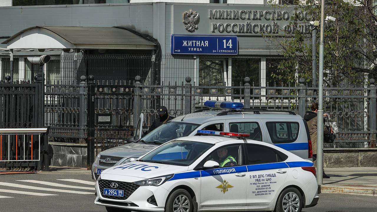 Отца российского оппозиционера исключили из списка террористов