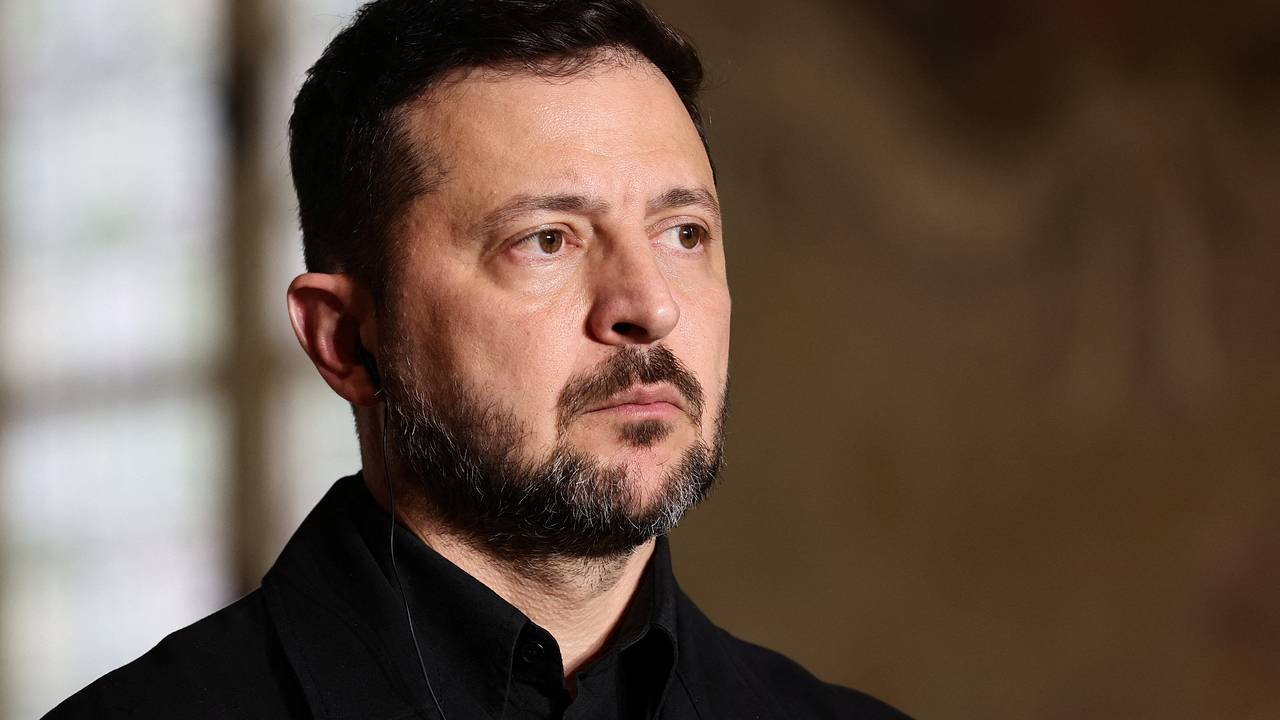 Зеленский отреагировал на новые антироссийские санкции Зеленский отреагировал на новые антироссийские санкции