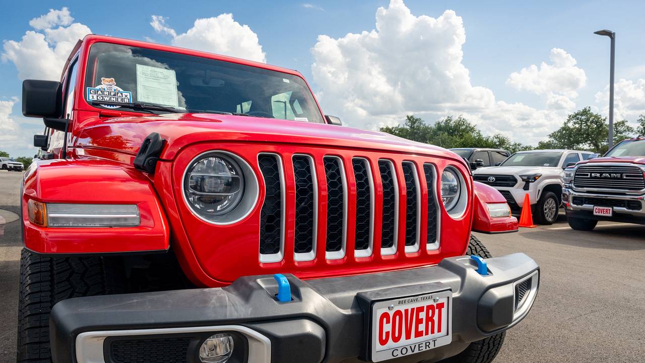 Jeep призвал автовладельцев прекратить эксплуатацию двух моделей