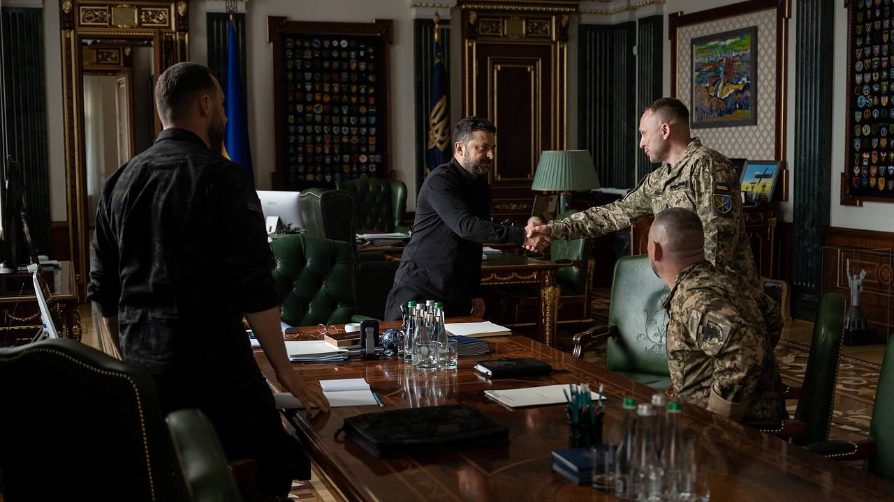 Кадровые перестановки на Украине назвали дракой бульдогов под ковром