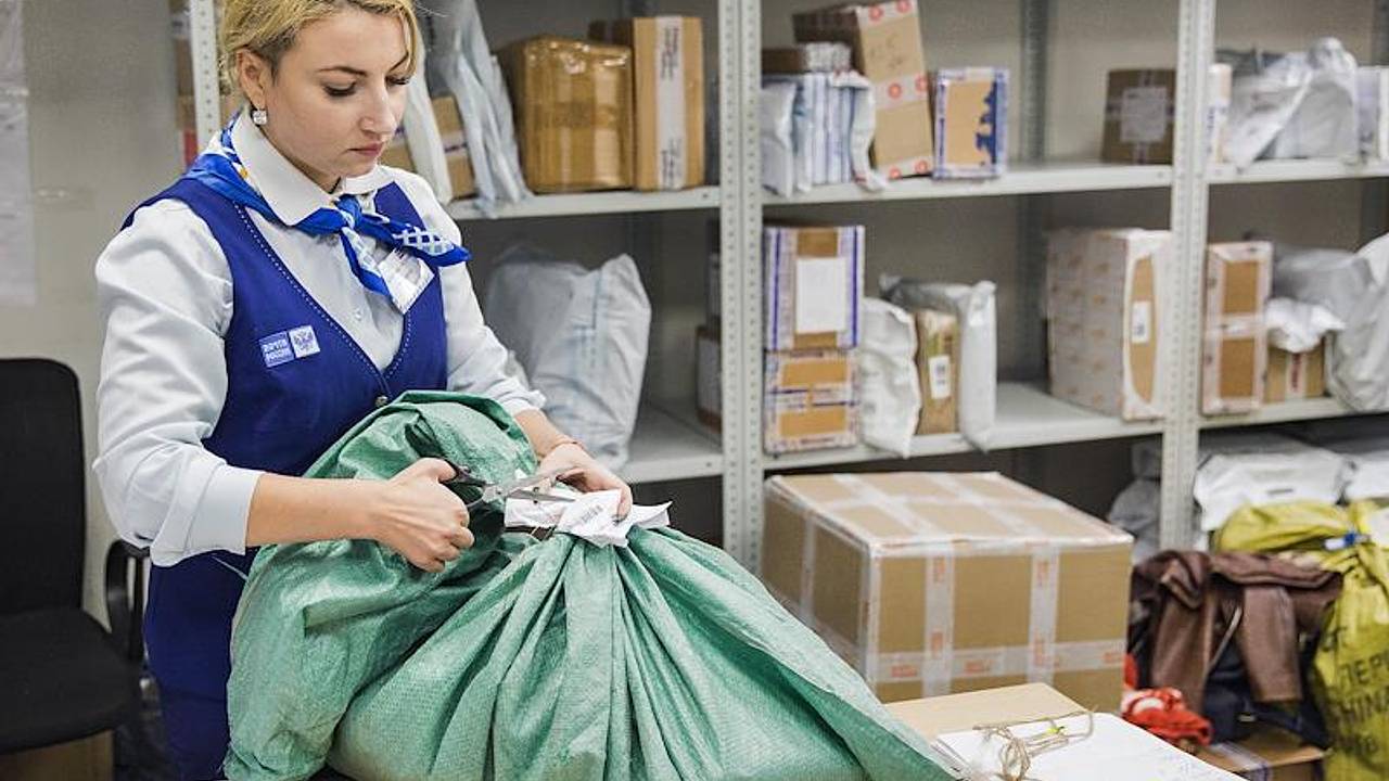 «Почта России» сообщила о прибыли