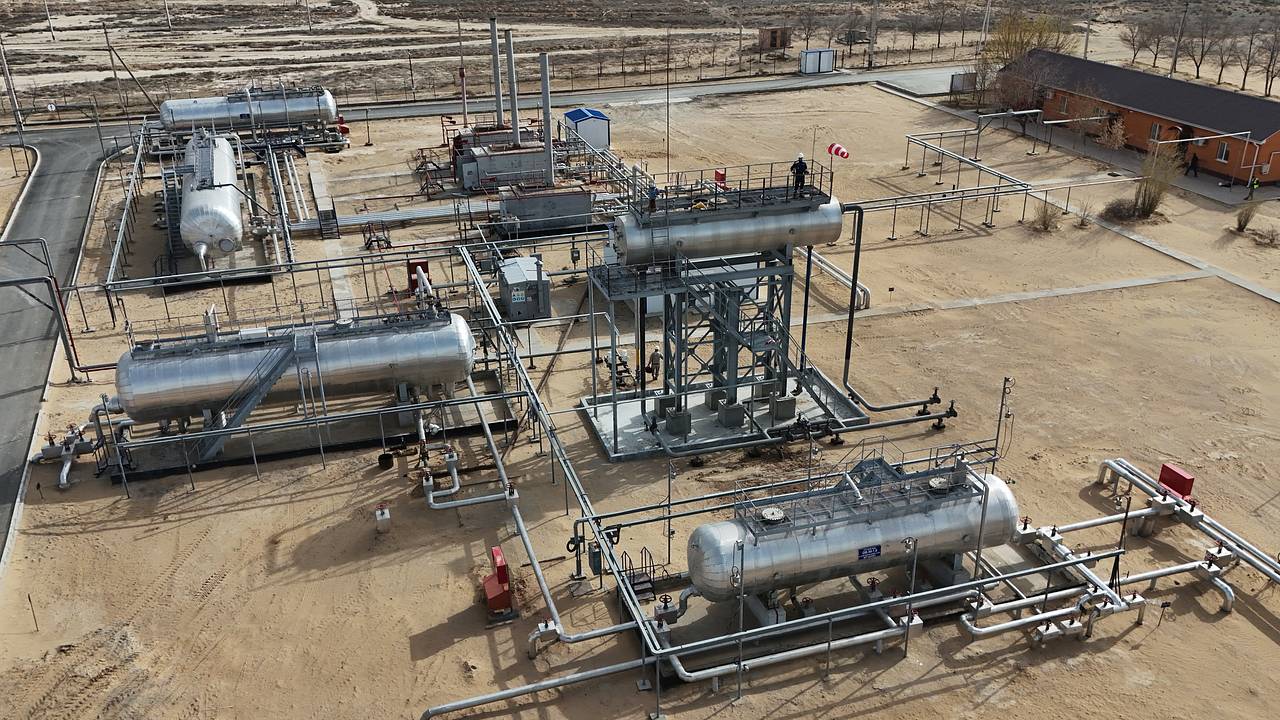 В Казахстане заявили о переговорах с Россией по переработке нефти