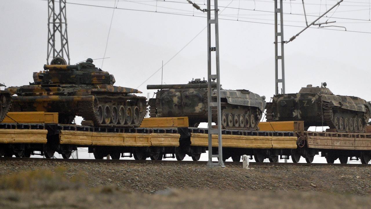 Россия нарастила поставки вооружений и техники Россия нарастила поставки вооружений и техники