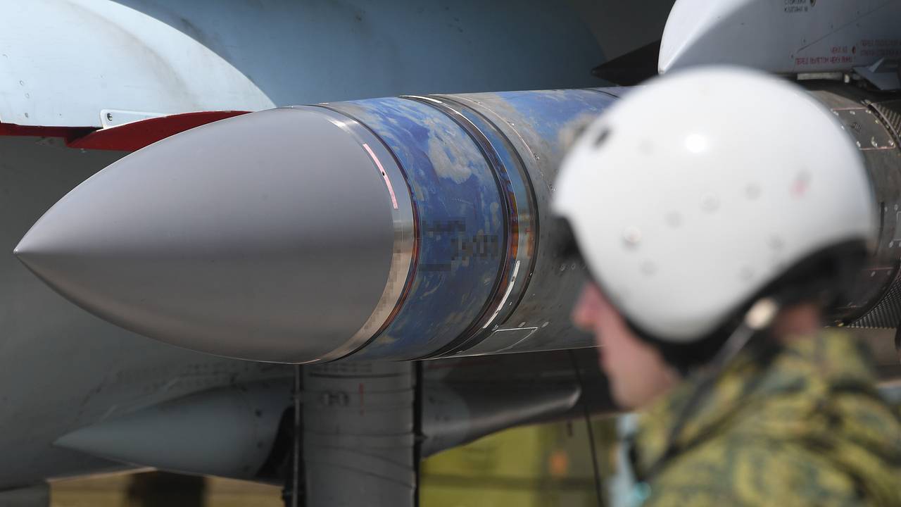 ВС РФ нанесли массированный удар высокоточным оружием по Киеву