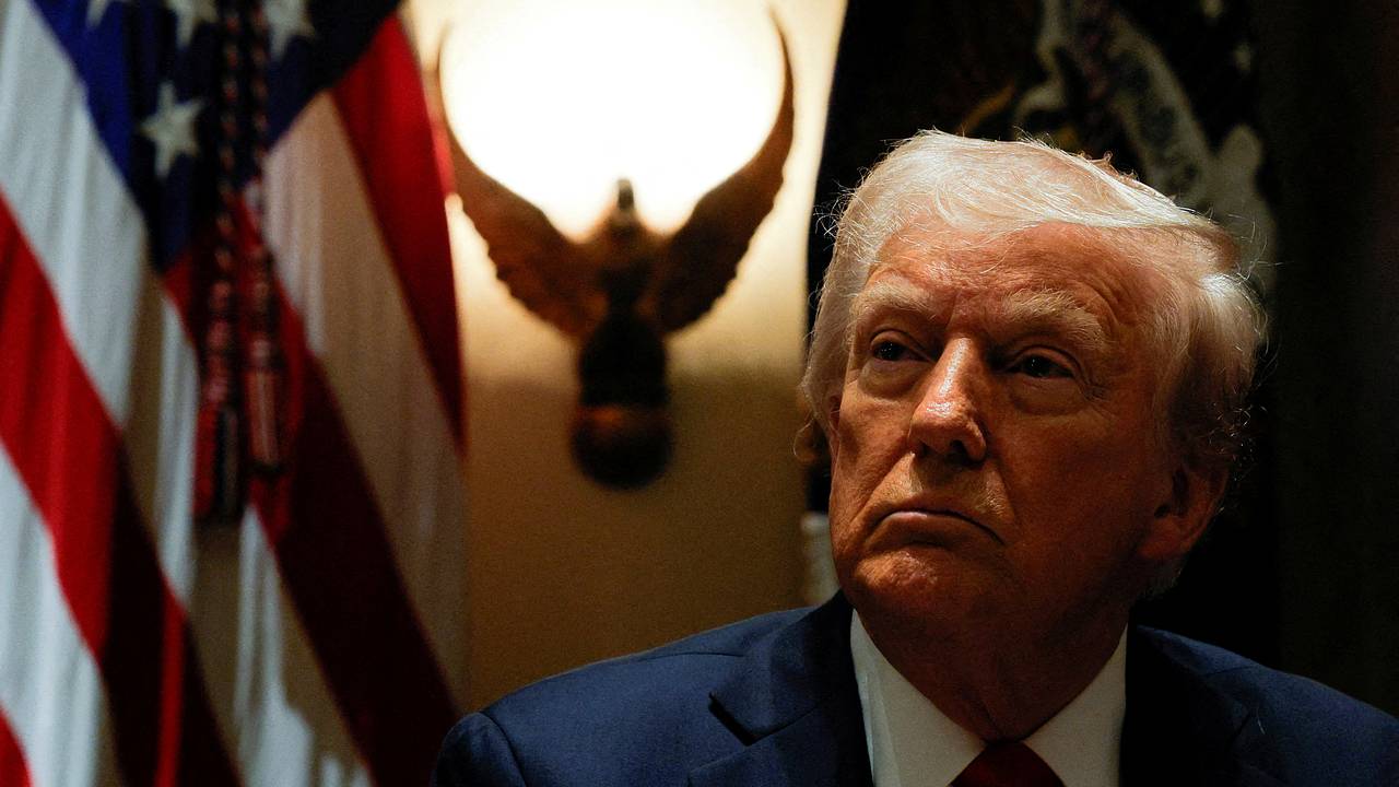 Трамп заявил об отмене мощного удара по Ирану из-за готовящейся сделки Трамп заявил об отмене мощного удара по Ирану из-за готовящейся сделки