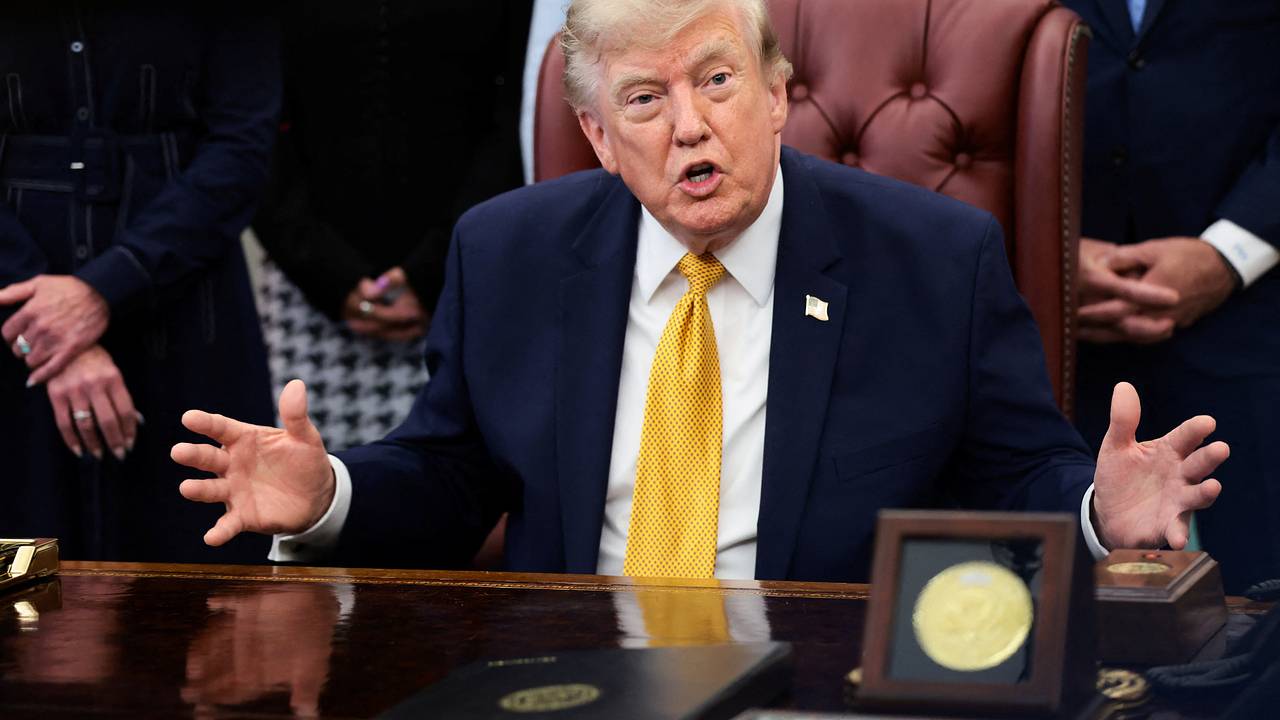 Трамп заявил о последнем шансе для Ирана Трамп заявил о последнем шансе для Ирана