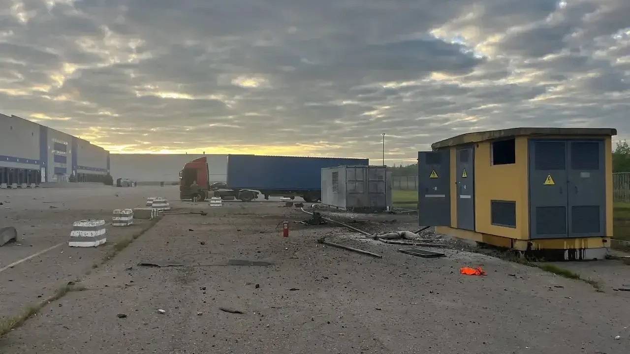 Появились кадры последствий удара ВСУ по Подмосковью