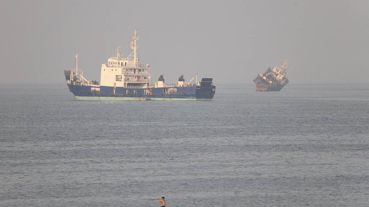 Раскрыты условия сделки Ирана и Омана по Ормузскому проливу