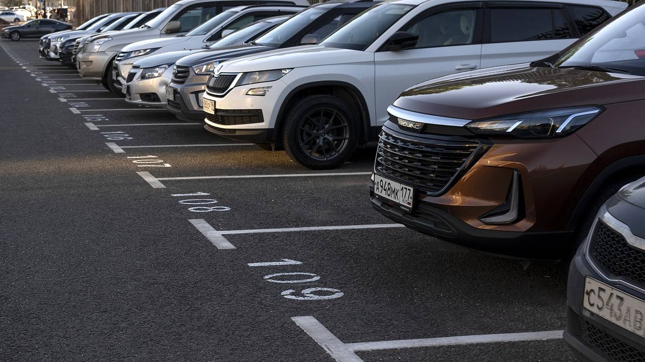 Россиян предупредили о влиянии жары на кузов автомобиля