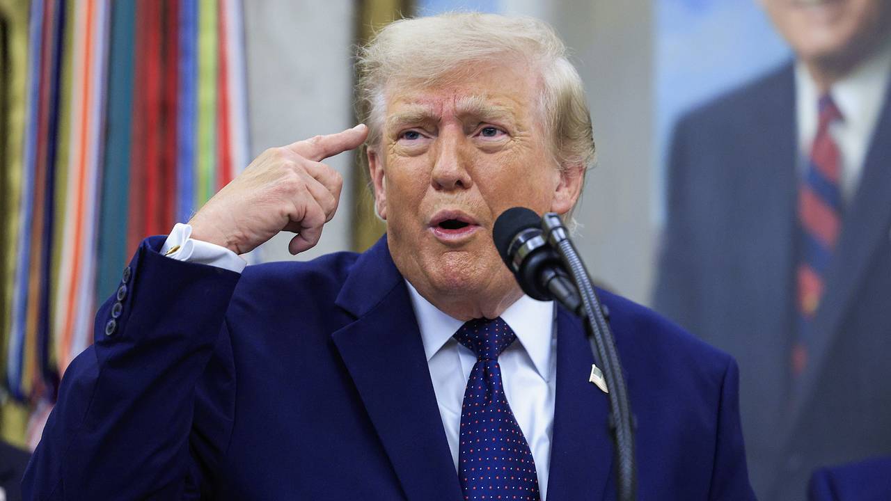 Трамп запретил родильный туризм в США. Первая попытка ограничить получение американского гражданства по праву рождения провалилась