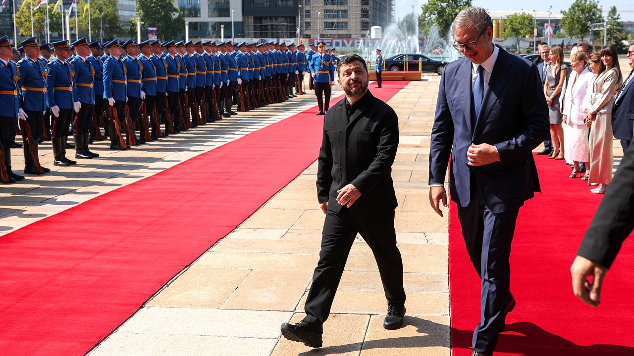 В России оценили теплый прием Зеленского в Белграде