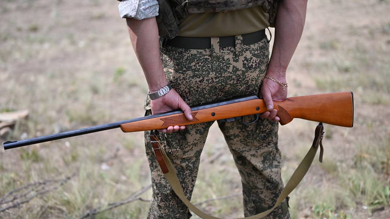 Минобороны сообщило о спасшем трех бойцов российском военном