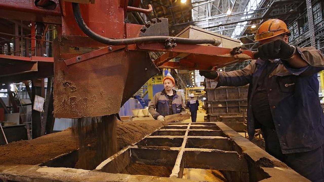 В России оценили масштабы падения выпуска продукции из нержавейки