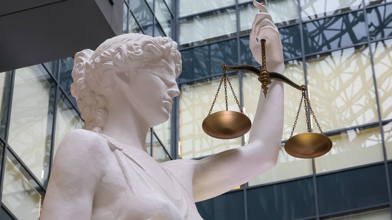 Раскрыты три тысячи жертв сбежавшего в Канаду нациста Оберландера