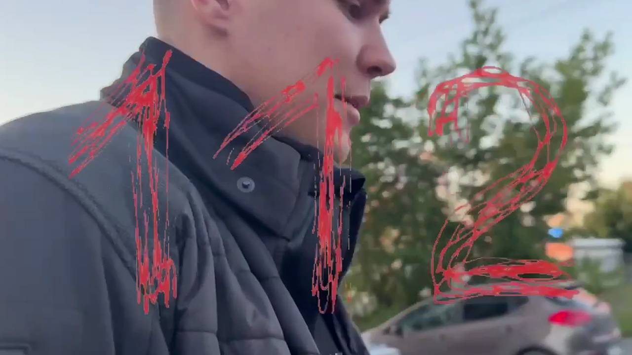 Сын миллиардера Алтушкина улыбался на месте ДТП с его Lamborghini и попал на видео