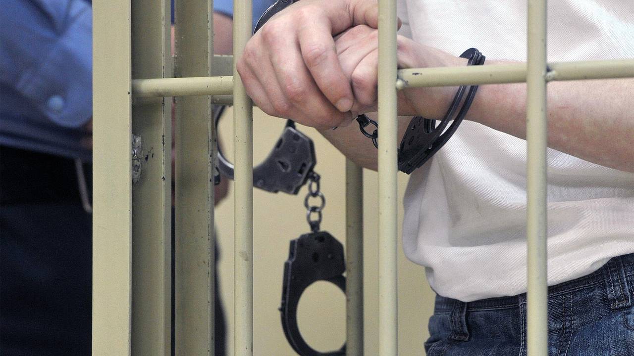 Раскрыта личность насильника девушки в московском отеле
